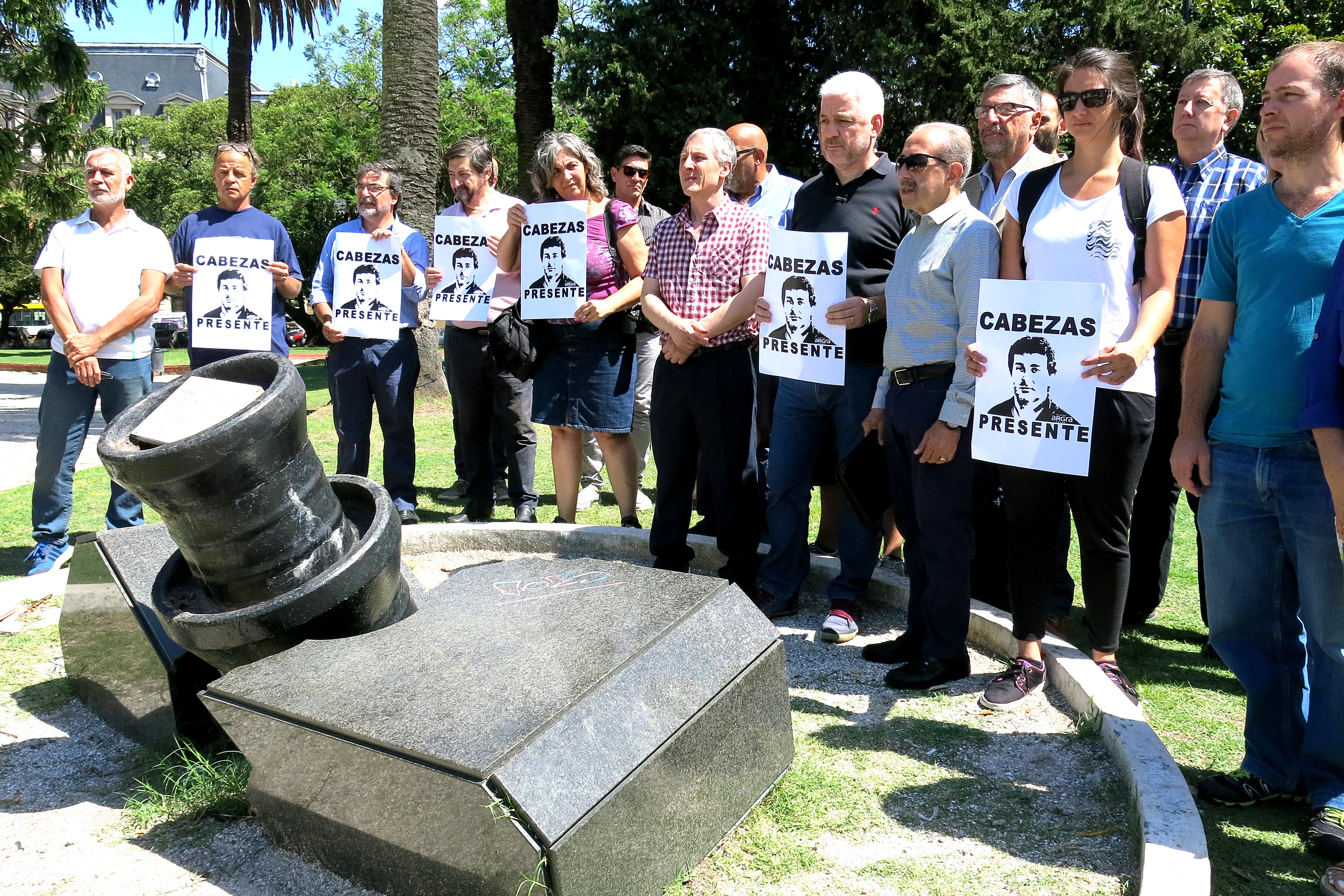 Homenaje a José Luis Cabezas