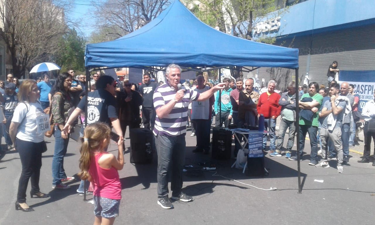 Apoyo activo al paro general por salarios, trabajo y contra el empobrecimiento social