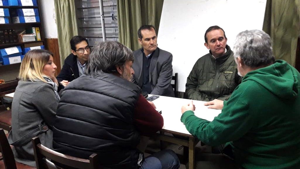 Escudero expuso en Prensa su programa de gestión